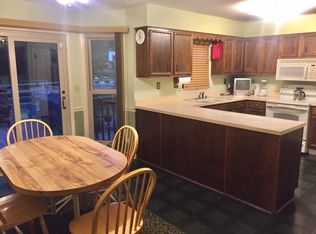 1403 Lancaster Essex Ct, Louisville, KY 40242