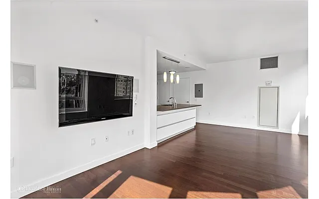 Sold by Douglas Elliman | media 2