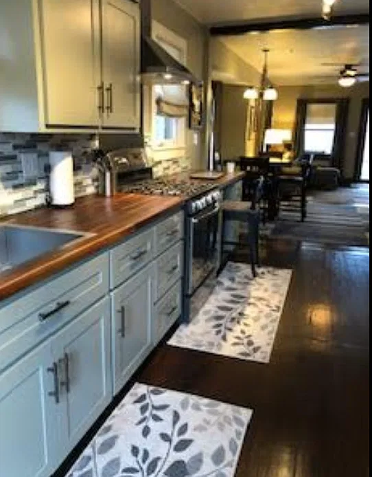 2 bed, 934 sqft, $1,700 — Photo 4