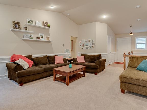 5th image of 5142 Misty Creek Dr