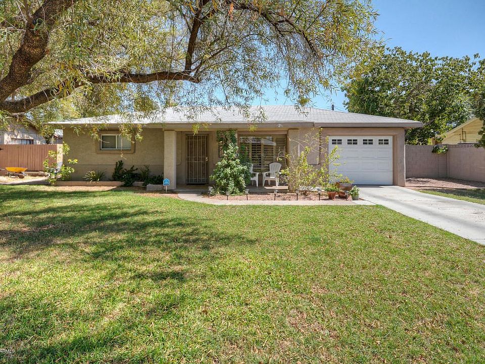 935 E Georgia Ave Phoenix AZ-large-001-2