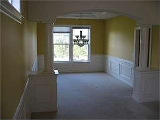 4th image of 18530 Hawksview Dr