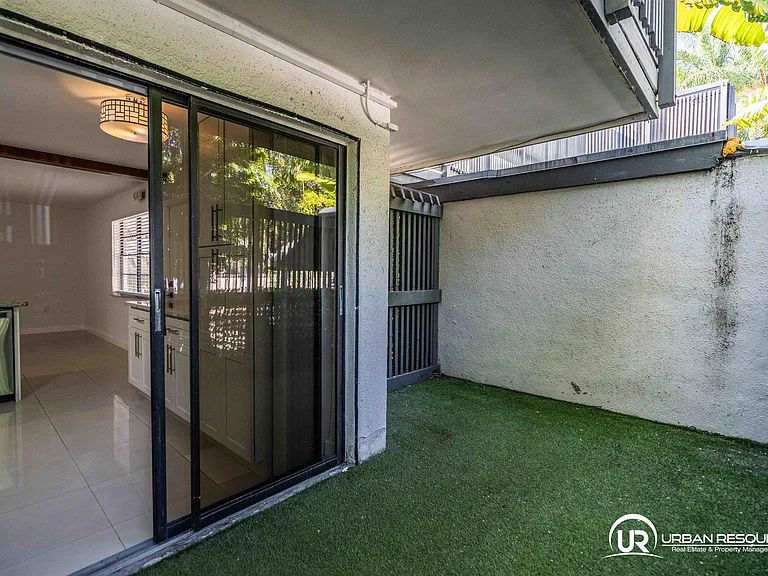 3265 Virginia St #1 — Photo 13