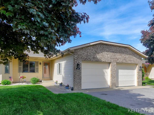 6134 Pebble Dr, Allendale, MI 49401