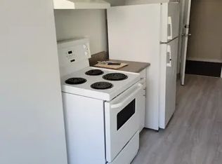 9560 163rd St NW #304A, Edmonton, AB T5P 3M7