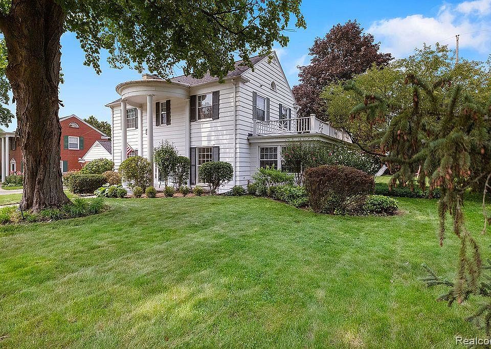1st image of 485 Marywood Dr NE