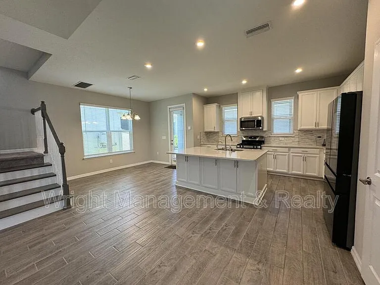 13823 Rangeland Blvd — Photo 9