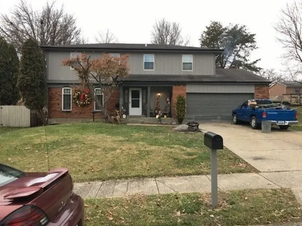 2721 Surfside Dr, Villa Hills, KY 41017