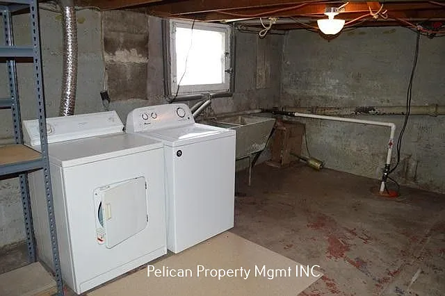 210 McKinley St — Photo 12