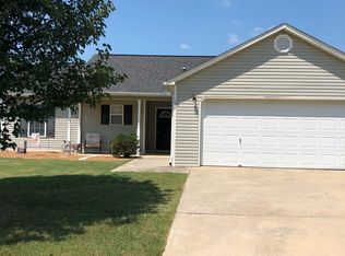 132 Fox Chase Trl, Toney, AL 35773