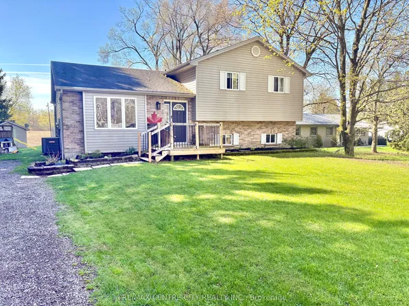 2623 Avon Dr, Malahide, ON N0L 1B0