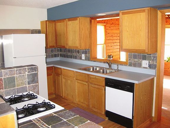 4th image of 4701 Azelia Ave N