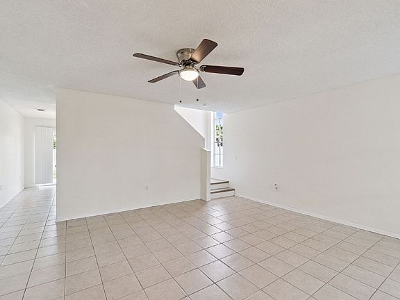 4th image of 2090 Jessa Dr
