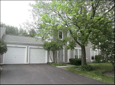 2nd image of 1305 Northampton Ln