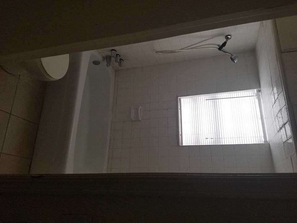 1st image of 11337 N May Ave APT A