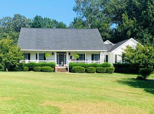 2804 Bethel Rd, Starkville, MS 39759