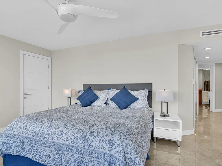500 S Ocean Blvd #1009 — Photo 17