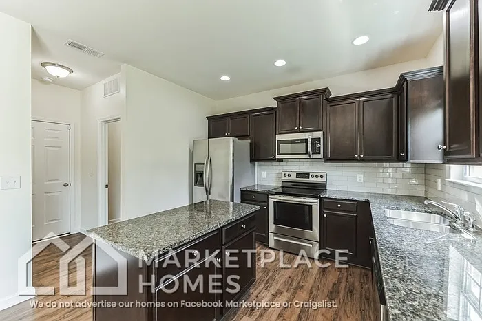 2330 McCampbell Wells Way — Photo 11