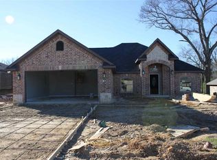 681 Spencer Ln, Tyler, TX 75704