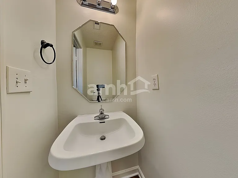 3226 Silver Spur Ct — Photo 7