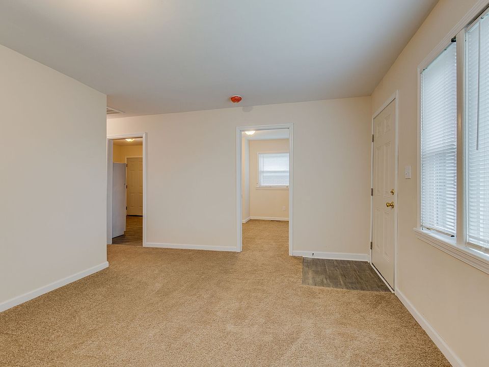 1st image of 1719 McKinney Ave #A