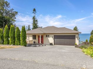 8733 Charel Dr, Blaine, WA