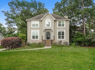 100 Wagon Cir, Alabaster, AL 35007