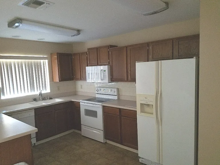 9002 W Malapai Dr — Photo 3