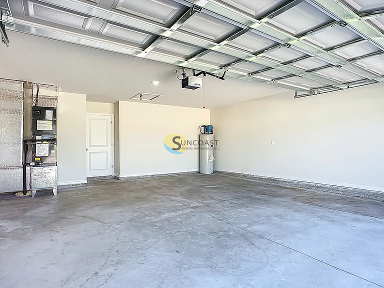 913 Columbia Ter — Photo 14
