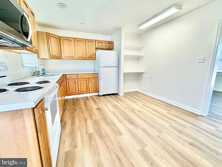 69 McDaniel Dr — Photo 10