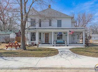 509 Missouri St, Alma, KS 66401