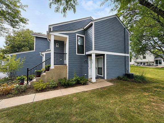 2nd image of 116 Manchester Ct #916