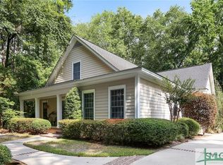 10 Steeplechase Ln, Savannah, GA 31405