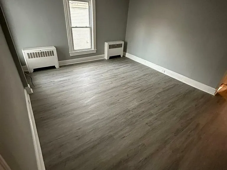 515 E Pine St #B — Photo 2