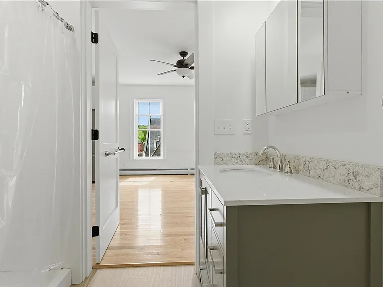 16 Central St #2 — Photo 17