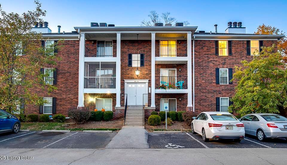1st image of 309 Donard Park Ave #3