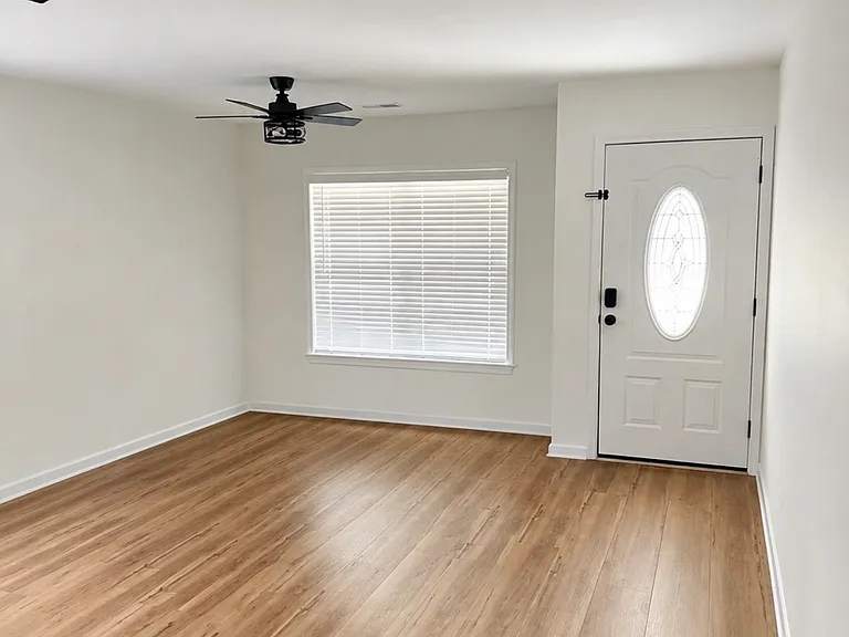 276 Hollingsworth Ln — Photo 20