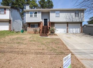 2170 Scarbrough Rd, Stone Mountain, GA 30088