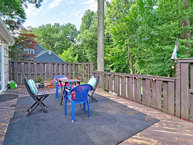 2 Langtree Dr — Photo 7