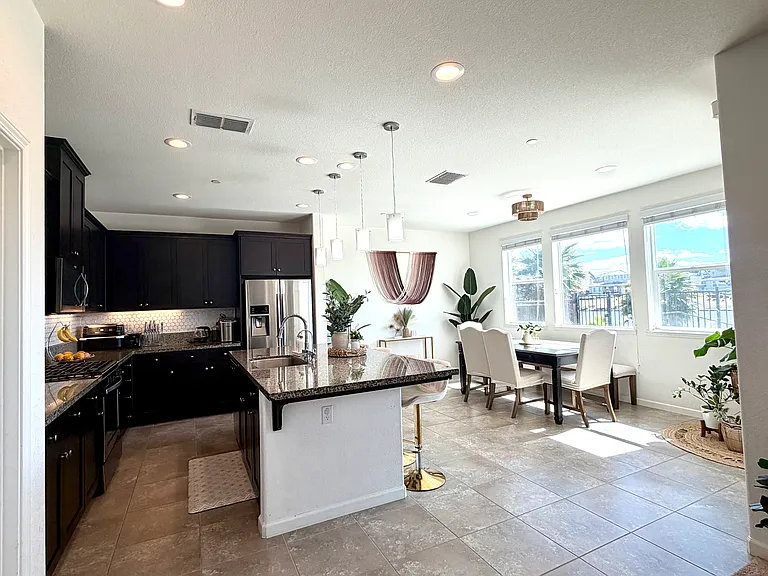 18034 Clementine Ct — Photo 13