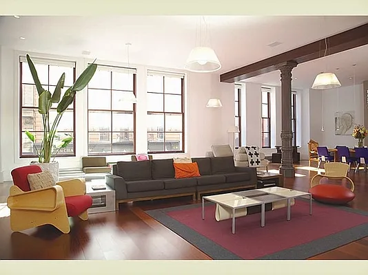 Sold by Stribling | media 8