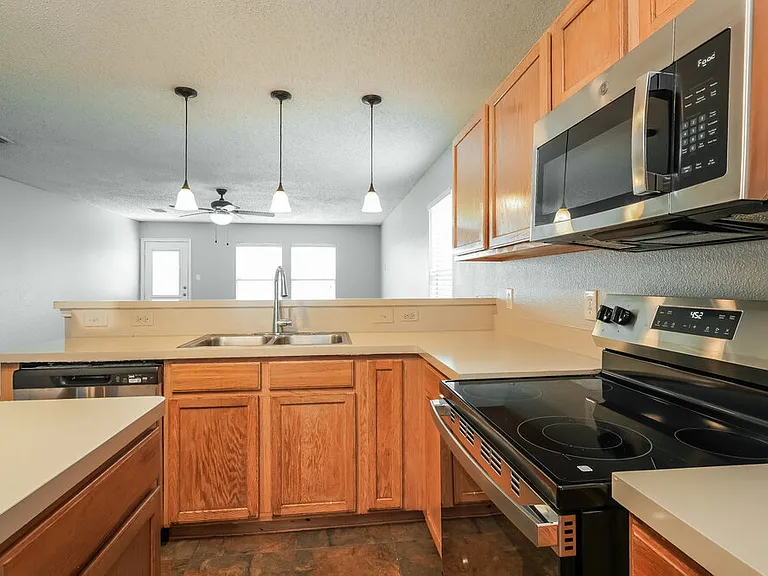 8413 Canvasback Ln — Photo 7
