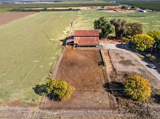 19016 Sycamore Ave, Patterson, CA 95363