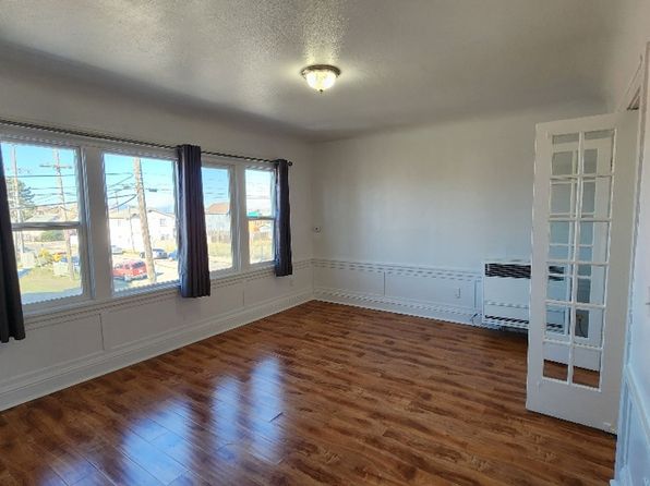 1003 Roosevelt Ave APT G