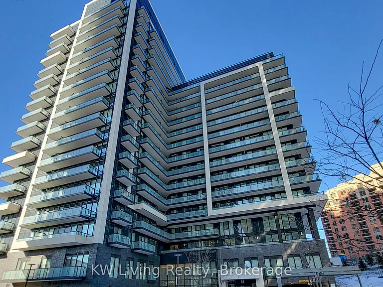 85 Oneida Cres #613 — Photo 1