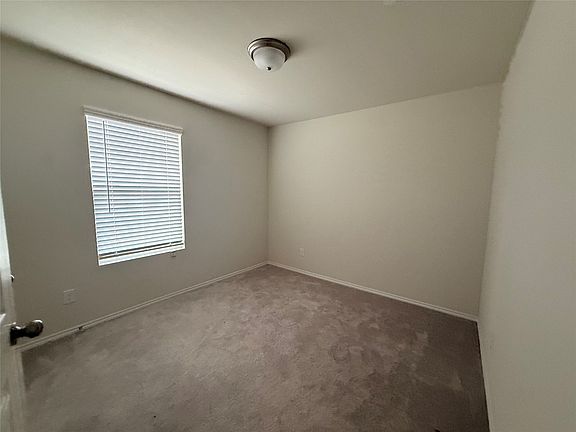3rd image of 5425 Calla Rd
