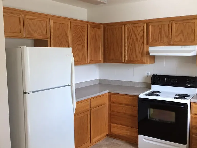 436 Holbrook Ln #A — Photo 5