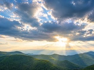 33 Summit Trl, Highlands, NC 28741