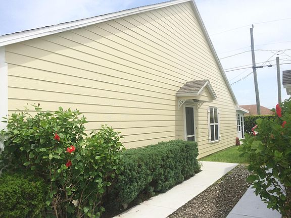 2nd image of 2646 SE Tropical East Circle E