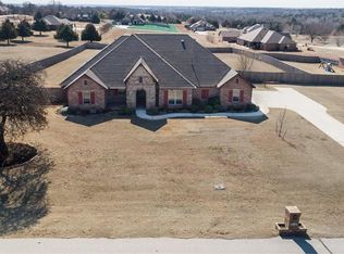 3170 Staghorn Dr, Blanchard, OK 73010